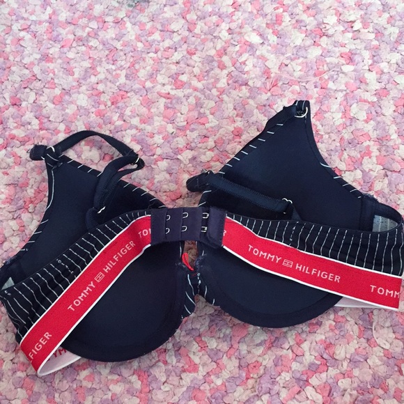 push-up bra - Picture 2 of 2